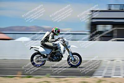 media/Mar-25-2024-Moto Forza (Mon) [[8d4319bd68]]/3-Intermediate Group/Session 4 (Front Straight Speed Pans)/